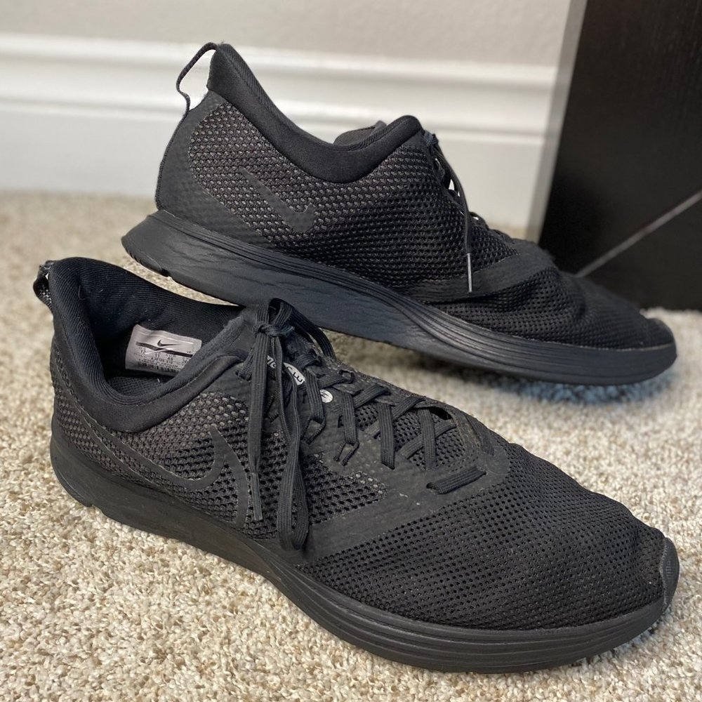 Mens Nike Black Zoom Strike